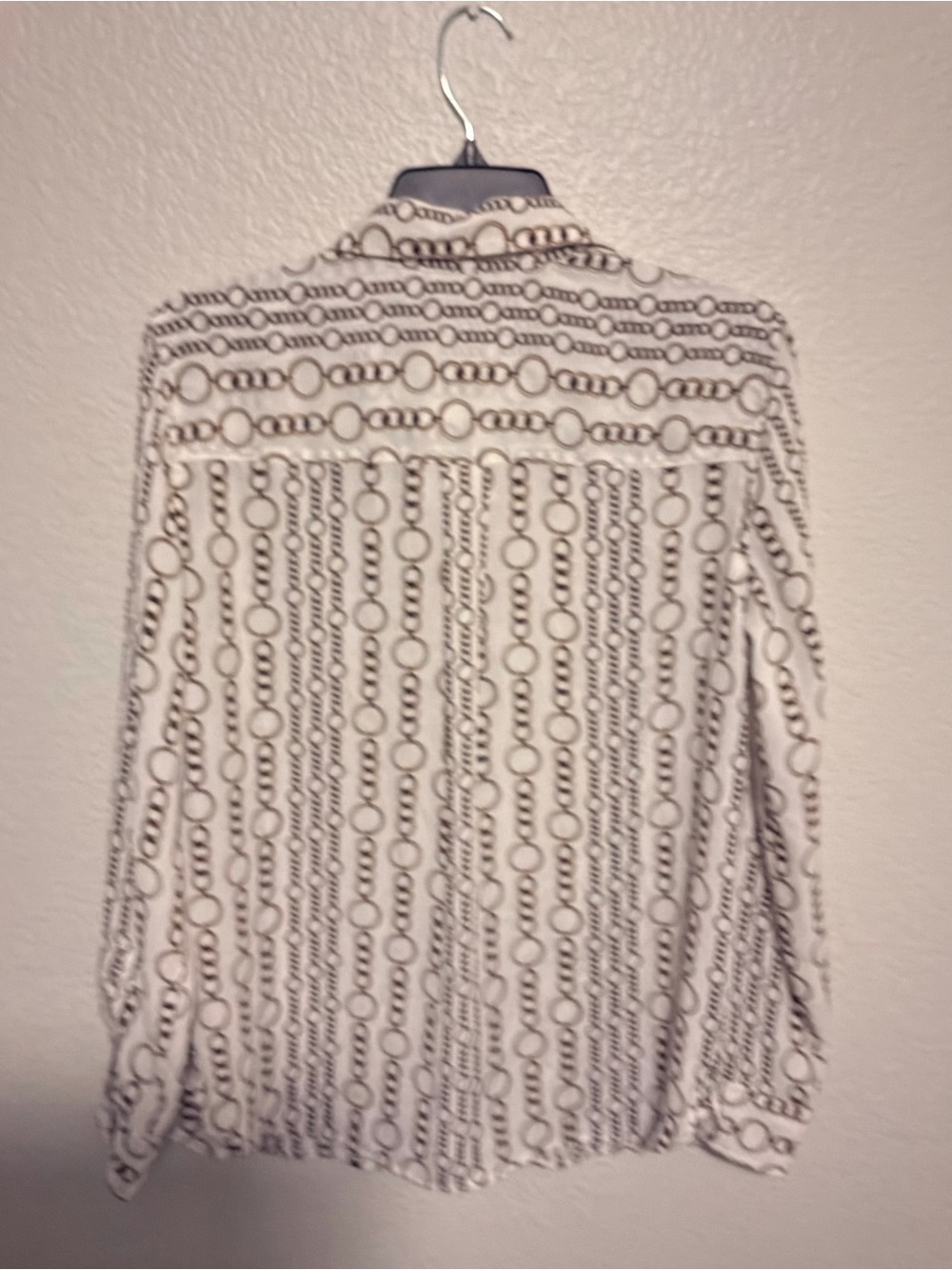 Banana Republic White Button-Down Shirt with colorful chain Print - Medium - Picture 3 of 3